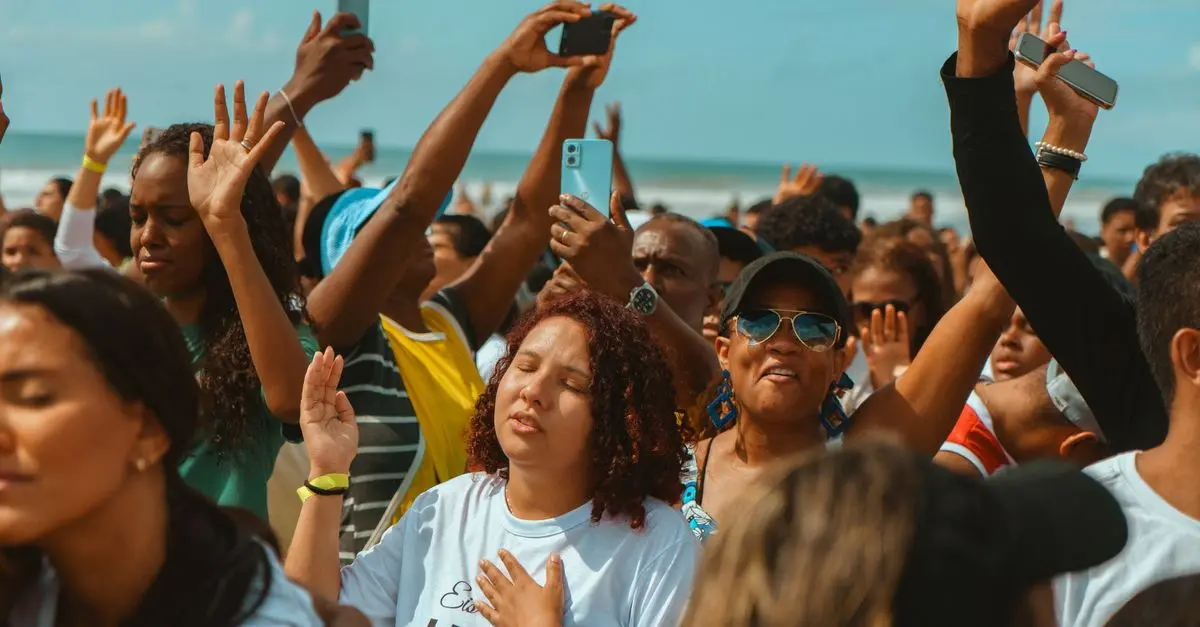 How to Effectively Use Influencer Networking Strategies