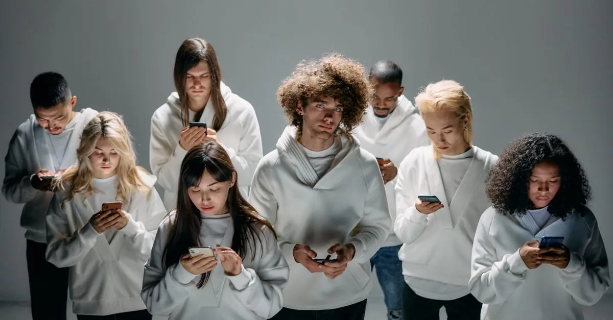 10 Essential Tips for Navigating Influencer Marketing Trends