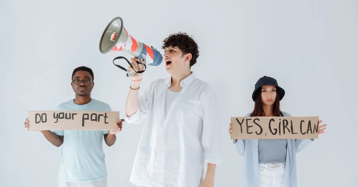 10 Essential Habits for Growing Your Influence Online