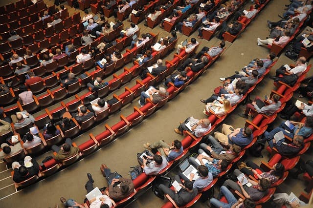 How to Target the Right Audience as an Influencer