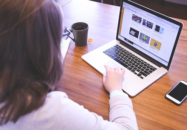 A Complete Guide to Developing Your Influencer Strategy